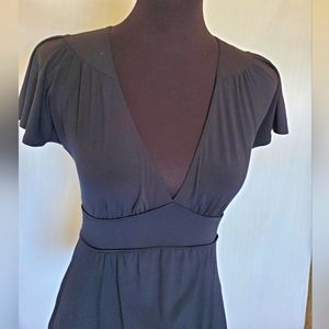 XS New York & Co. Deep V Tie Back Top